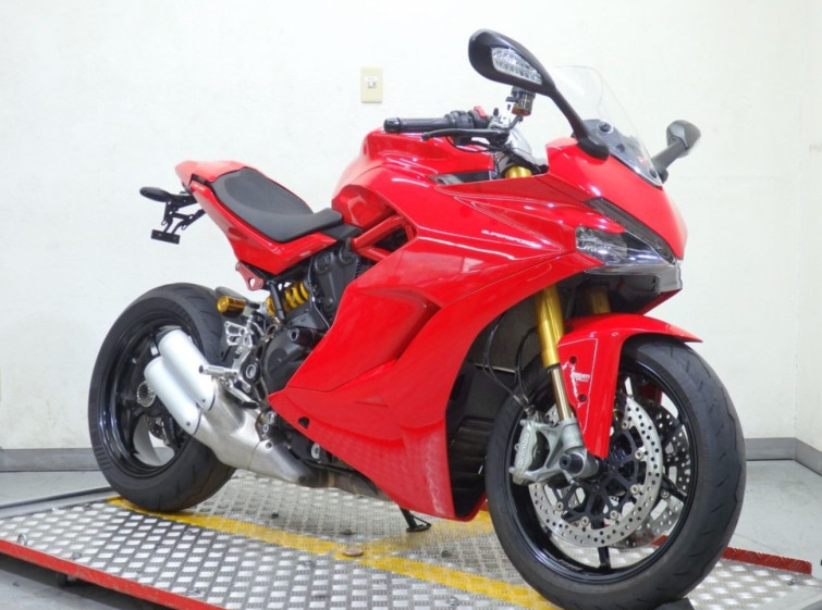 Мотоцикл Ducati SUPERSPORT 950S з пробігом 22354 km