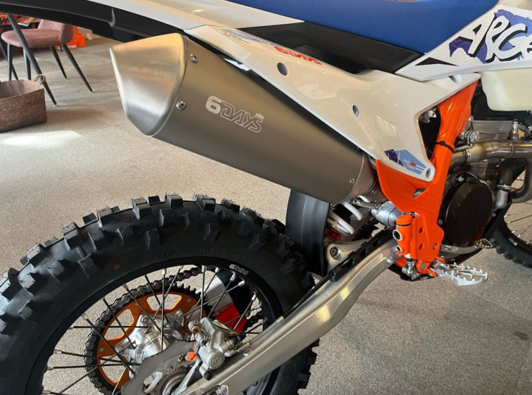 Мотоцикл KTM 250EXC-F6DAYS