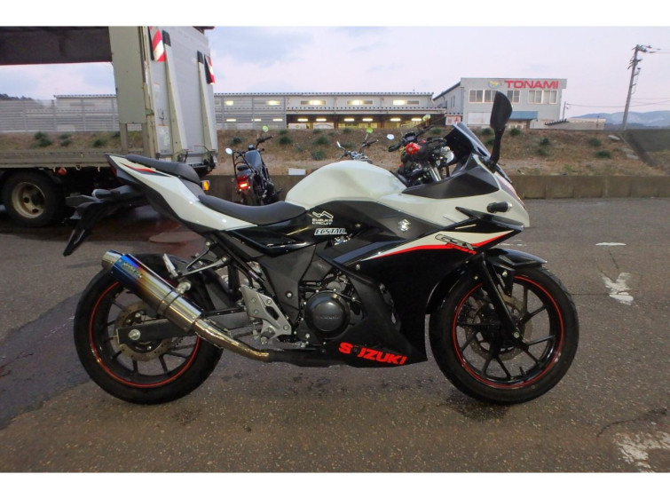 Мотоцикл Suzuki GSX250R с пробегом 9299 km