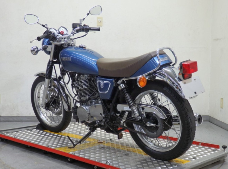 Мотоцикл Yamaha SR400 з пробігом 20885 km