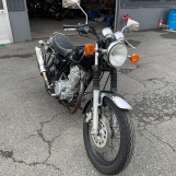 Мотоцикл Yamaha SR400 с пробегом 9788 km