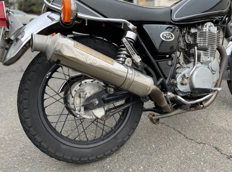Мотоцикл Yamaha SR400 с пробегом 9788 km