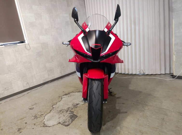 Мотоцикл Honda CBR600RRA с пробегом 8748 km
