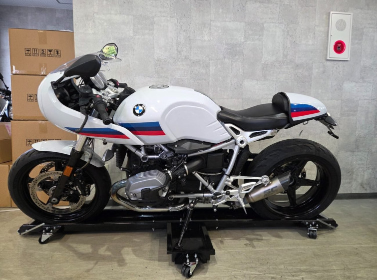 Мотоцикл BMW R NINE T RACER з пробігом 4739 km