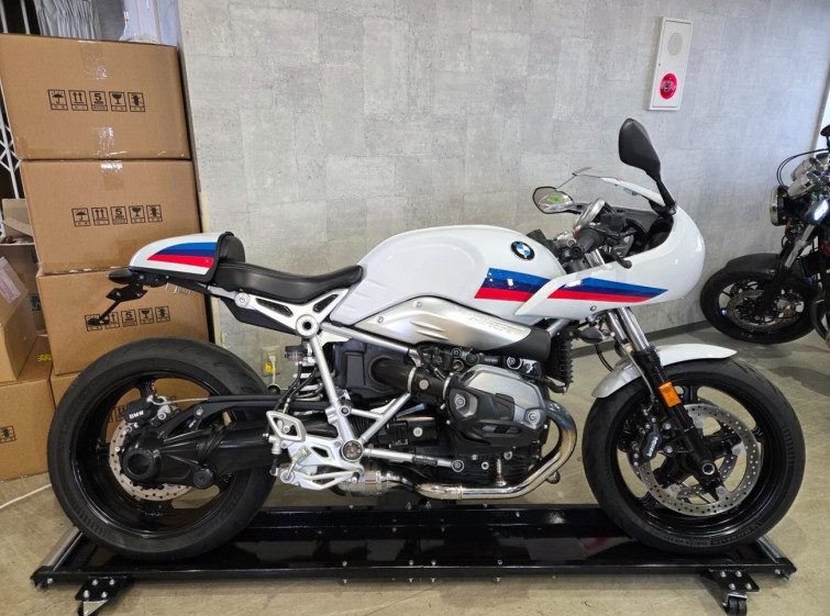 Мотоцикл BMW R NINE T RACER з пробігом 4739 km