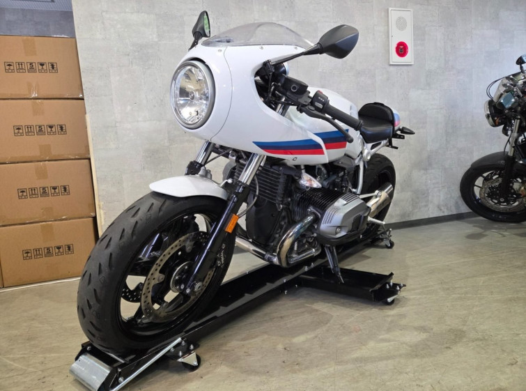 Мотоцикл BMW R NINE T RACER з пробігом 4739 km