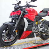 Мотоцикл Ducati STREET FIGHTER V2 з пробігом 12692 km