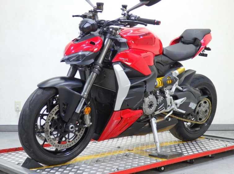Мотоцикл Ducati STREET FIGHTER V2 з пробігом 12692 km