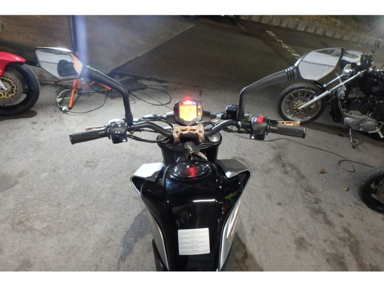 Мотоцикл KTM 250 DUKE с пробегом 3275 km