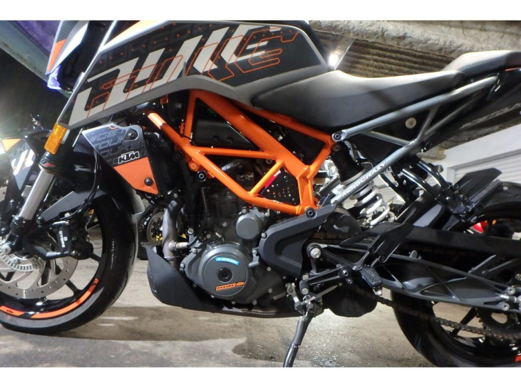Мотоцикл KTM 250 DUKE с пробегом 3275 km