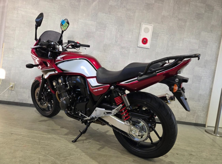 Мотоцикл Honda CB400SFVA с пробегом 29868 km