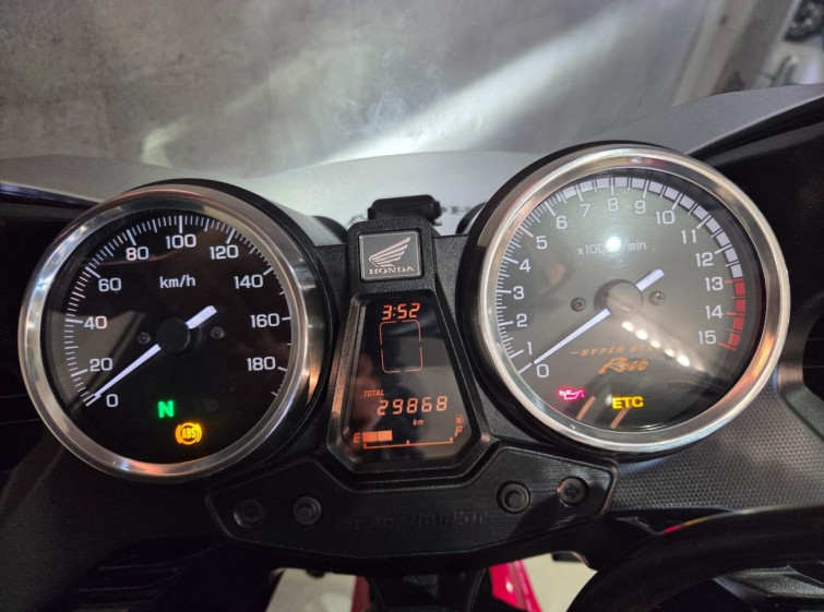 Мотоцикл Honda CB400SFVA с пробегом 29868 km