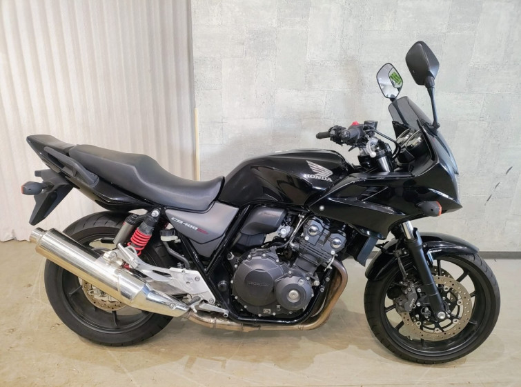 Мотоцикл Honda CB400SFVA з пробігом 27378 km
