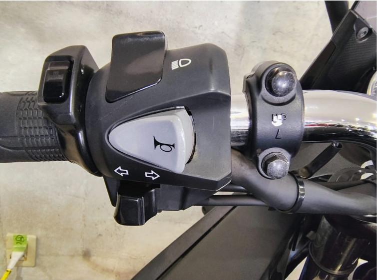 Мотоцикл Honda CB400SFVA з пробігом 27378 km