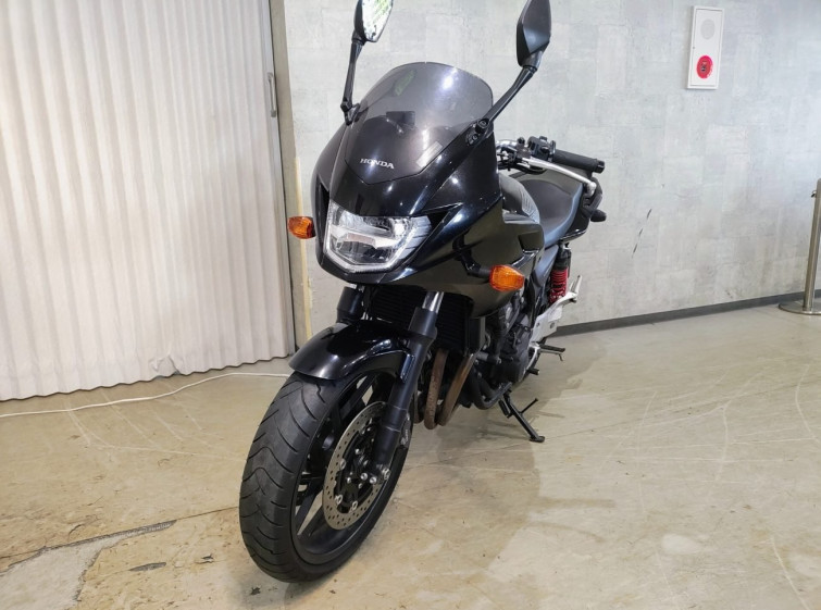 Мотоцикл Honda CB400SFVA з пробігом 27378 km