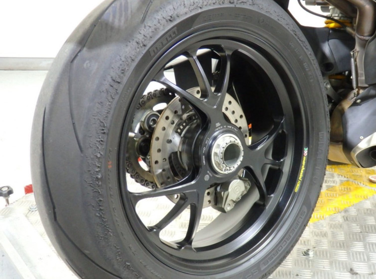 Мотоцикл Ducati PANIGALE V4S з пробігом 20777 km