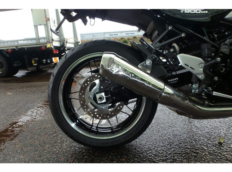 Мотоцикл Kawasaki Z900RS з пробігом 1256 km