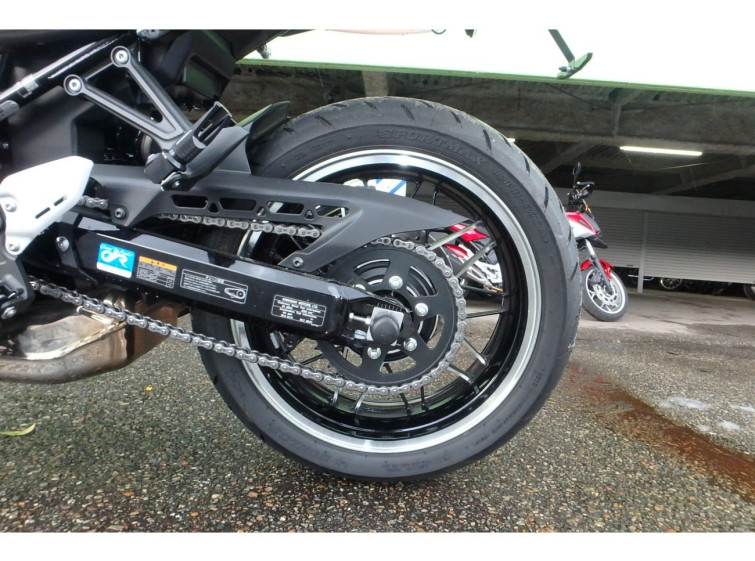 Мотоцикл Kawasaki Z900RS з пробігом 1256 km