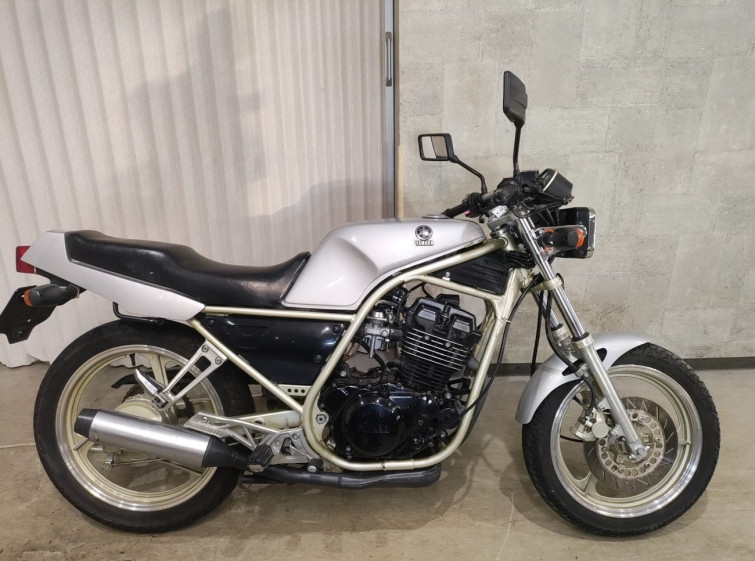 Мотоцикл Yamaha SRX250 с пробегом 7793 km