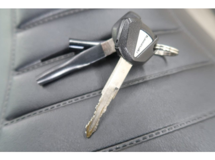 Мотоцикл Kawasaki Z900RS с пробегом 9103 km