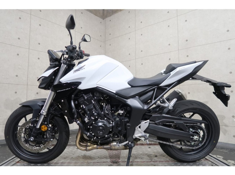 Мотоцикл Honda CB1000 HORNET с пробегом 701 km