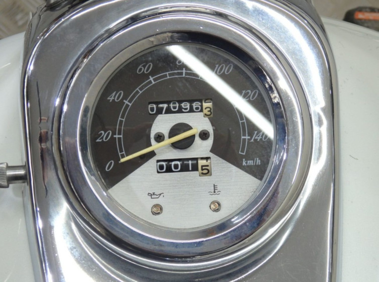 Мотоцикл Honda MAGNA250 з пробігом 7096 km