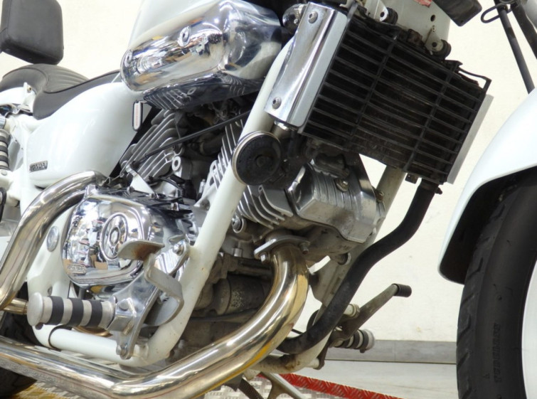 Мотоцикл Honda MAGNA250 з пробігом 7096 km