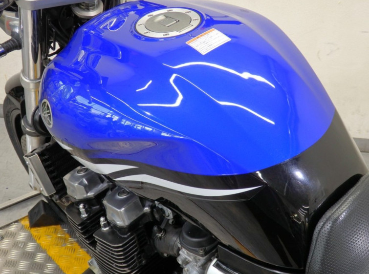 Мотоцикл Yamaha XJR1300 з пробігом 31339 km