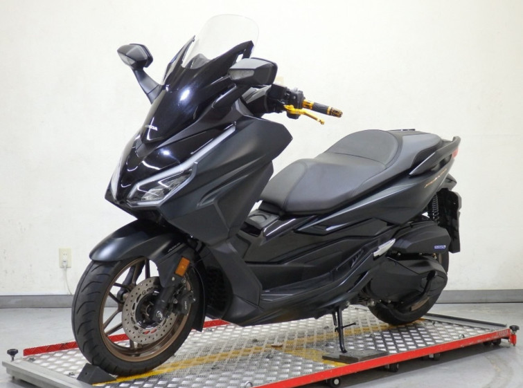 Мотоцикл Honda FORZA с пробегом 9183 km