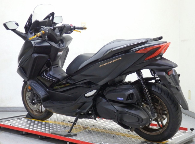Мотоцикл Honda FORZA с пробегом 9183 km