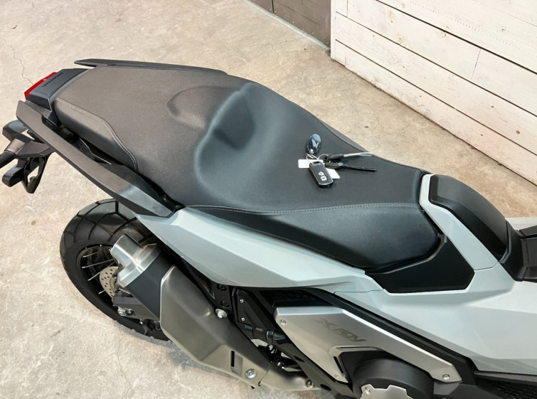 Мотоцикл Honda X-ADV750 з пробігом 1405 km