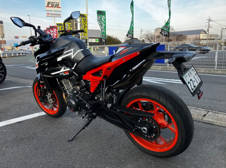 Мотоцикл KTM 890 DUKE з пробігом 2182 km