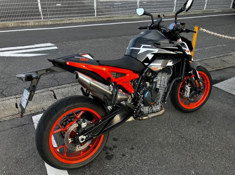 Мотоцикл KTM 890 DUKE з пробігом 2182 km