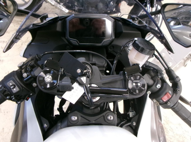 Мотоцикл Kawasaki NINJA ZX-6R з пробігом 128 km
