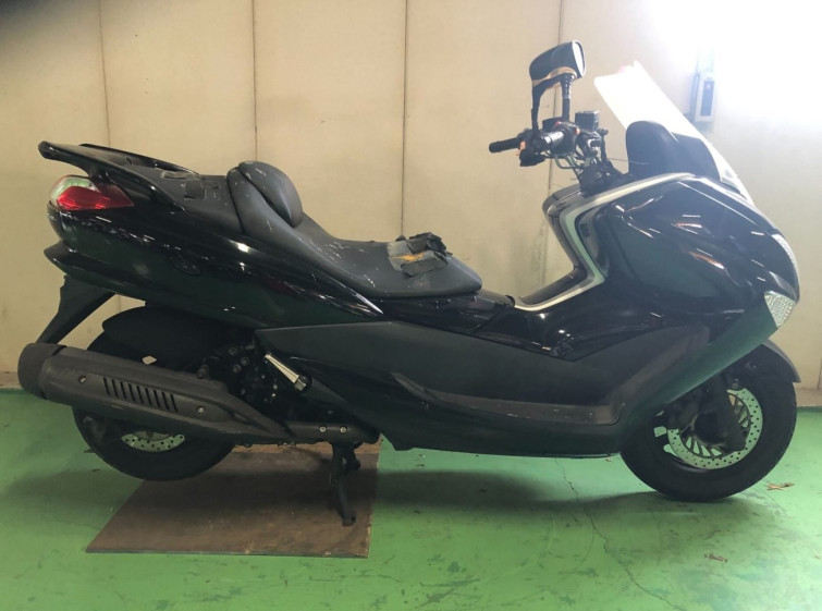 Мотоцикл Yamaha MAJESTY 250 с пробегом 41858 km