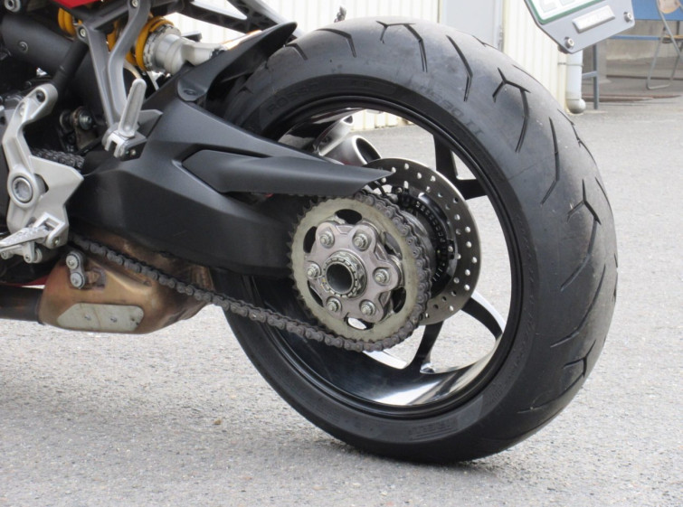 Мотоцикл Ducati SUPERSPORT 950S з пробігом 19945 km