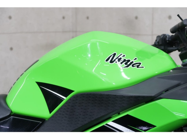 Мотоцикл Kawasaki NINJA250A з пробігом 14427 km