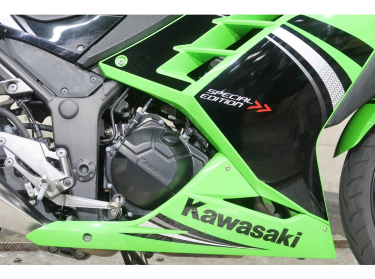 Мотоцикл Kawasaki NINJA250A з пробігом 14427 km