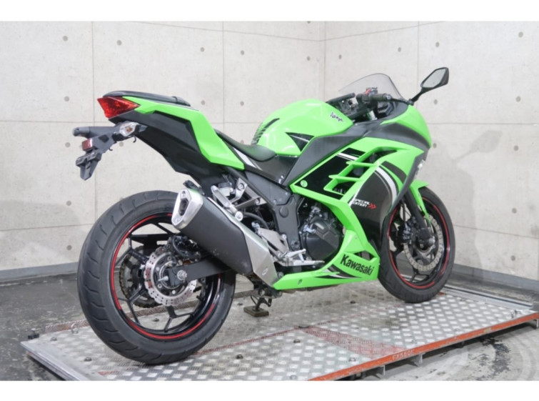 Мотоцикл Kawasaki NINJA250A з пробігом 14427 km