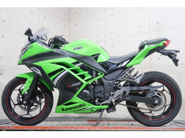 Мотоцикл Kawasaki NINJA250A з пробігом 14427 km
