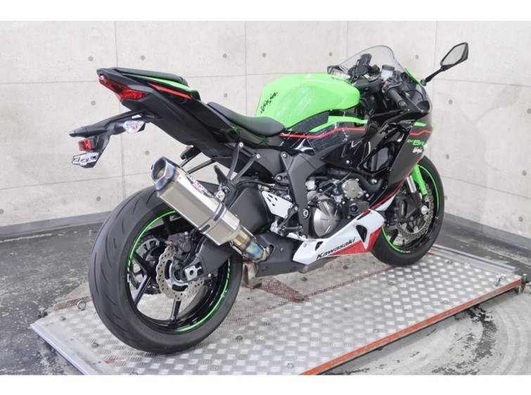 Мотоцикл Kawasaki NINJA ZX-6R с пробегом 6972 km
