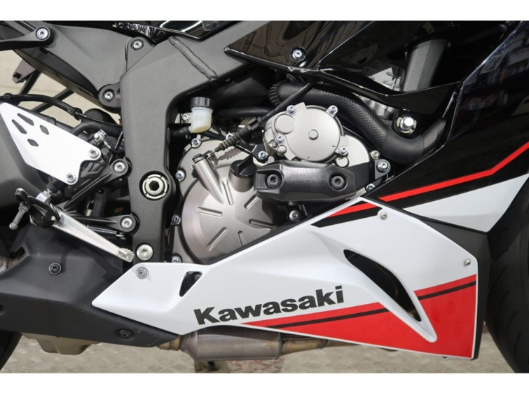 Мотоцикл Kawasaki NINJA ZX-6R с пробегом 6972 km