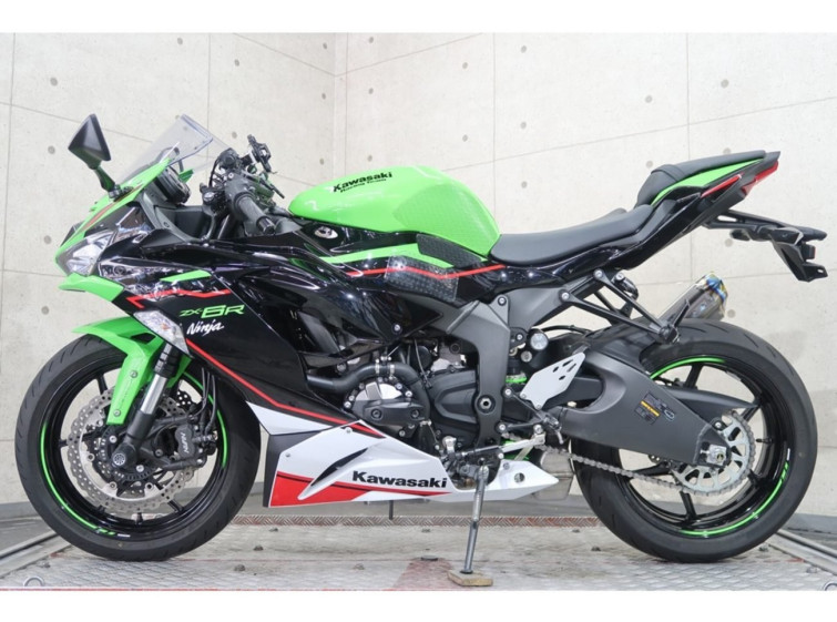 Мотоцикл Kawasaki NINJA ZX-6R с пробегом 6972 km