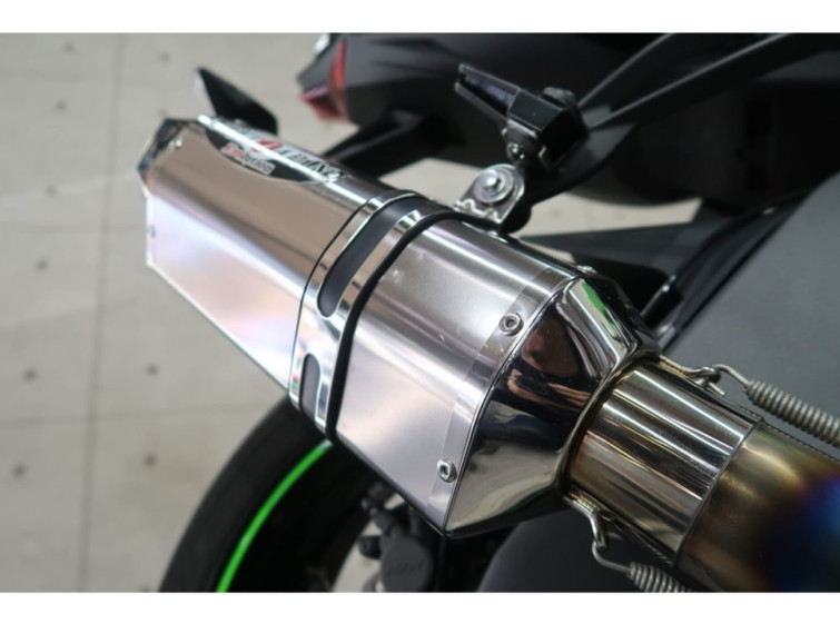 Мотоцикл Kawasaki NINJA ZX-6R с пробегом 6972 km