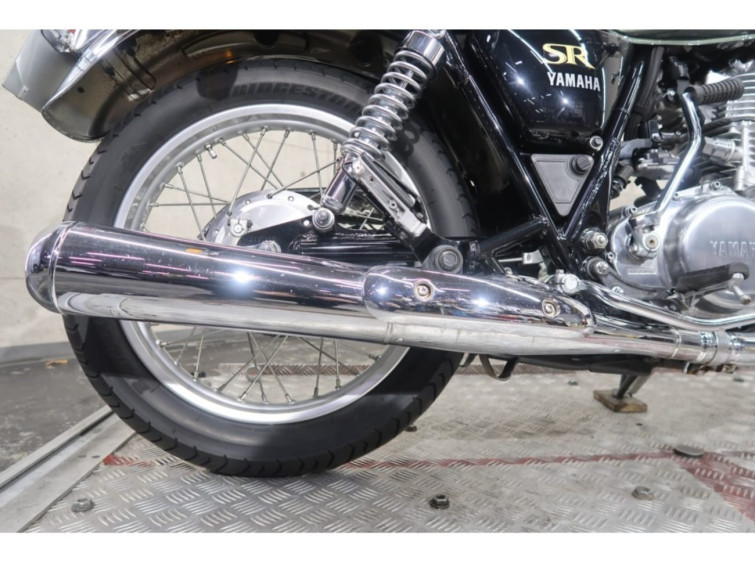 Мотоцикл Yamaha SR400 с пробегом 1656 km