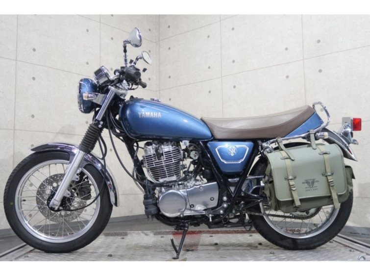 Мотоцикл Yamaha SR400 з пробігом 14154 km