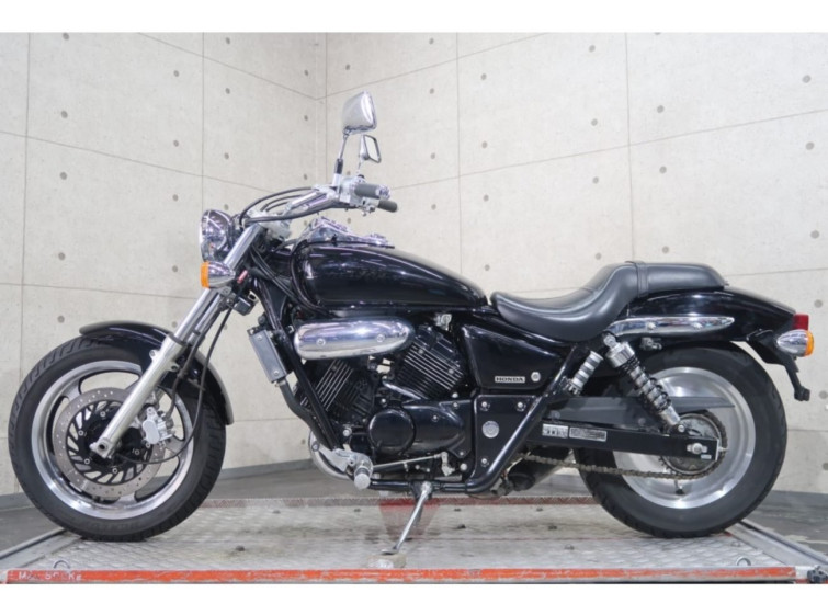 Мотоцикл Honda MAGNA250 з пробігом 24659 km