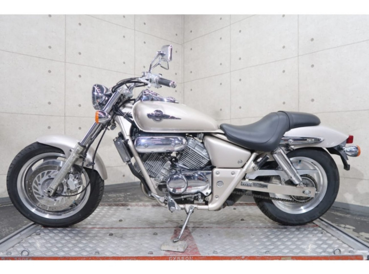 Мотоцикл Honda MAGNA250S з пробігом 22560 km