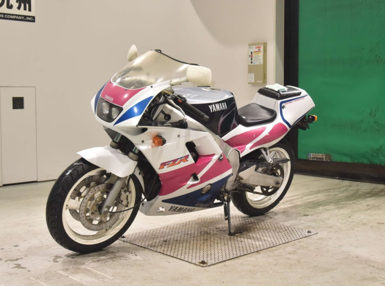 Мотоцикл Yamaha FZR250R з пробігом 7394 km