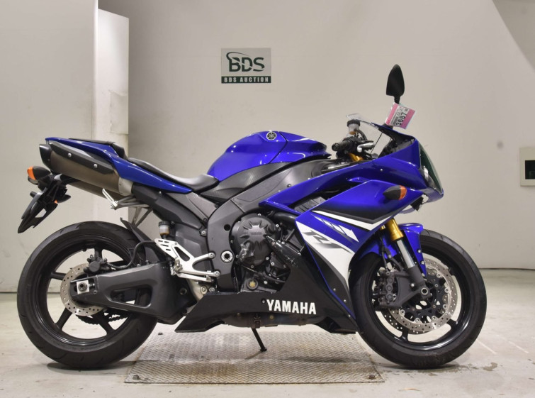 Мотоцикл Yamaha YZF-R1